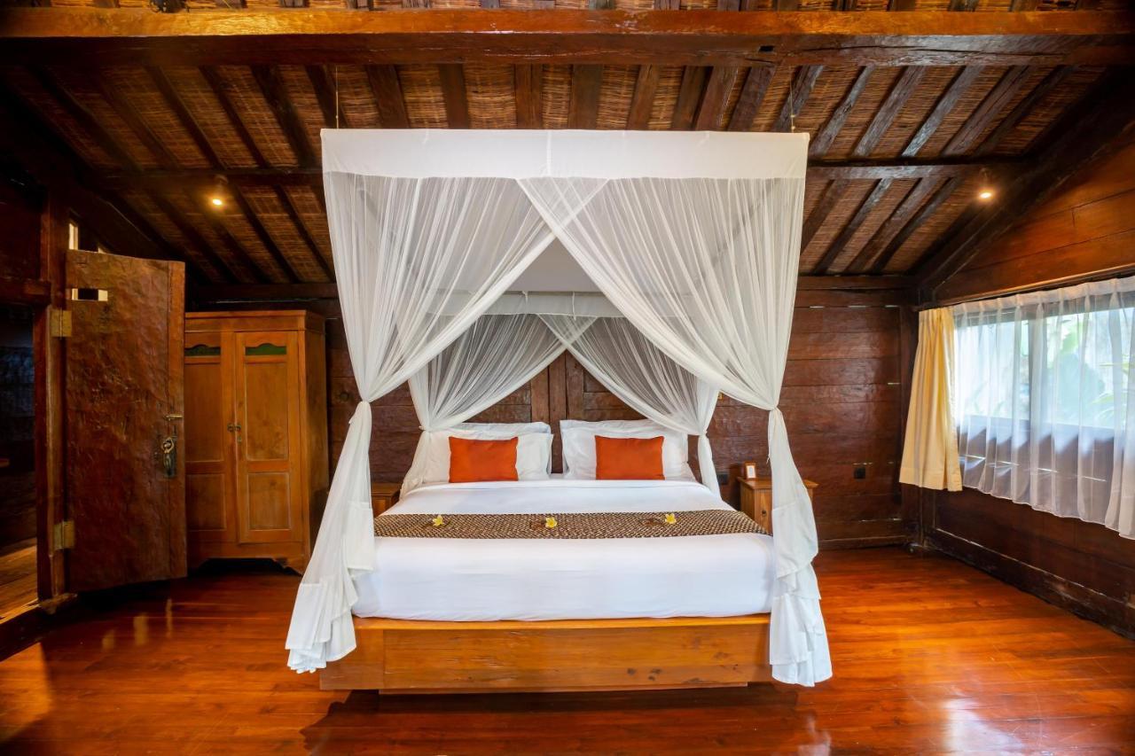 Parco vacanze Aryaswara 3*